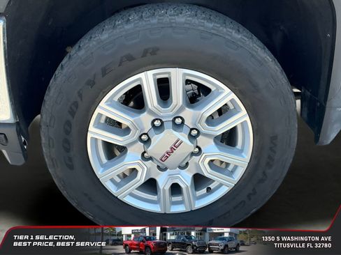Used 2022 GMC Sierra 2500 SLT w/ SLT Premium Package AWD/4WD image 25