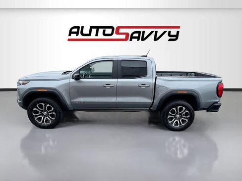 Used 2024 GMC Canyon AT4 w/ Canyon Safety Plus Package AWD/4WD image 4