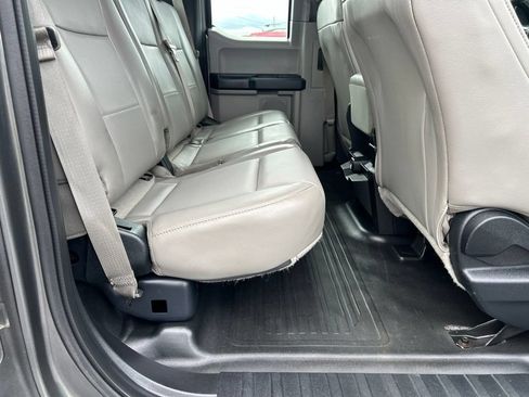 Used 2016 Ford F150 XL w/ Equipment Group 101A Mid AWD/4WD image 40