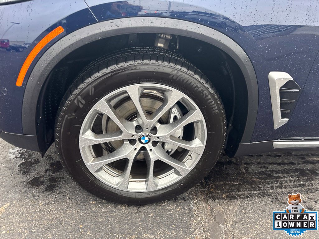 Used 2026 BMW X5 xDrive40i w/ Premium Package AWD/4WD image 9