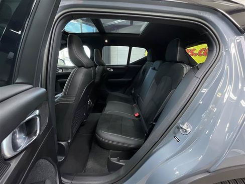 Used 2023 Volvo XC40 Recharge Plus AWD/4WD image 21