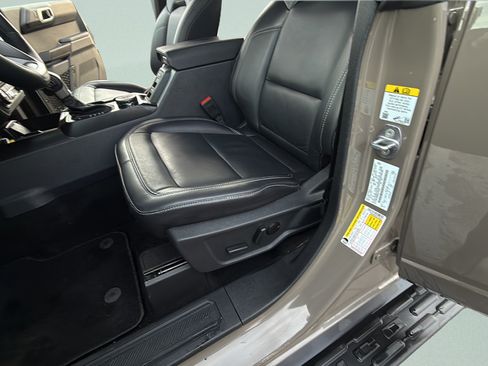 Certified 2025 Ford Bronco Outer Banks AWD/4WD image 25