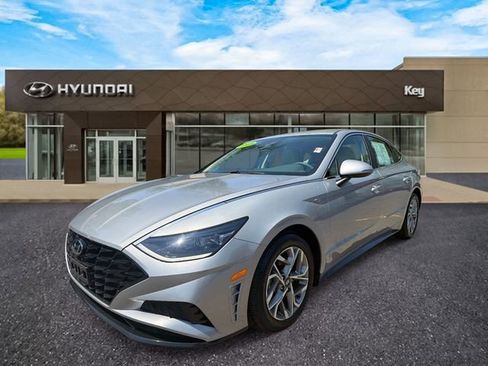 Certified 2023 Hyundai Sonata SEL FWD image 1