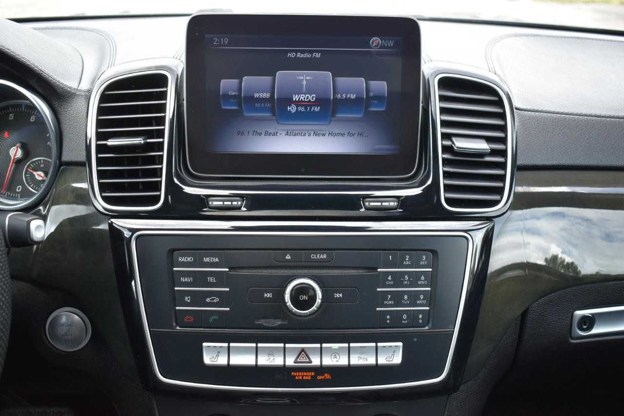 Used 2019 Mercedes-Benz GLS 450 4MATIC image 19