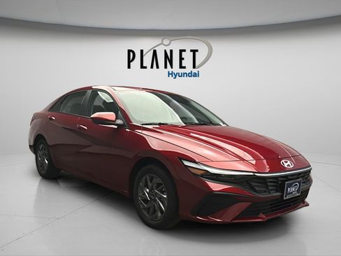 New 2026 Hyundai Elantra Blue image 1