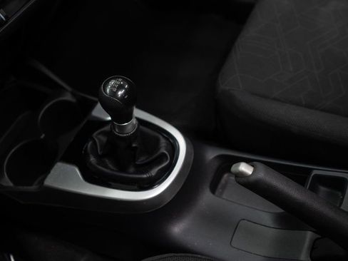 Used 2017 Honda Fit EX image 18