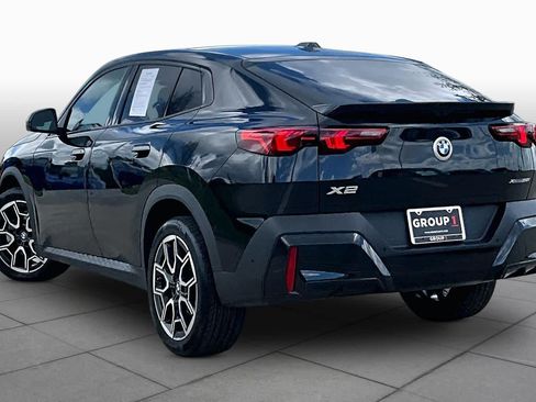 Used 2025 BMW X2 xDrive28i AWD/4WD image 11