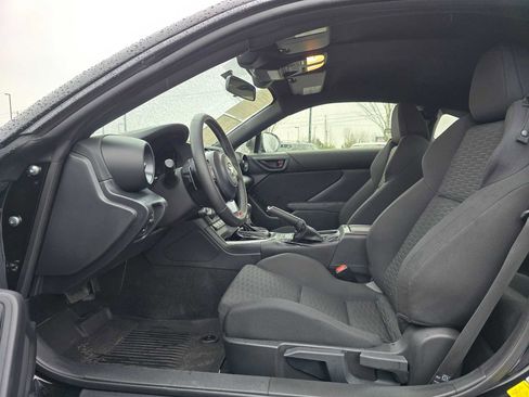 Used 2023 Toyota GR86 image 18