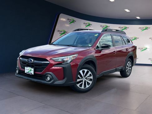 Used 2024 Subaru Outback Premium image 3