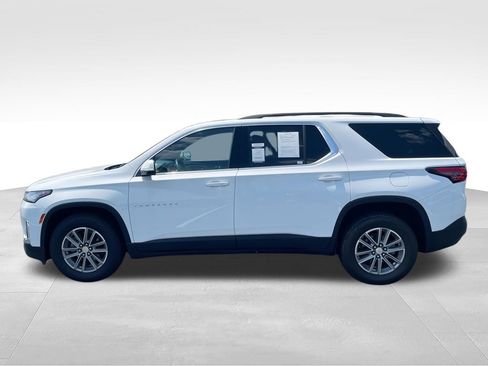 Used 2023 Chevrolet Traverse LT AWD/4WD image 5