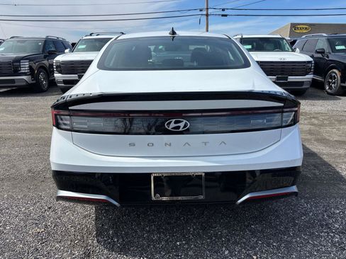 New 2026 Hyundai Sonata SEL FWD image 3