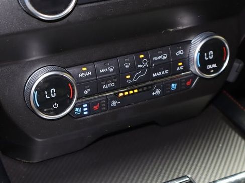 Used 2020 Ford Expedition Limited w/ Equipment Group 303A image 29