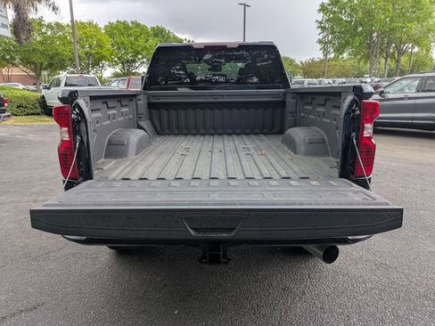 Used 2025 Chevrolet Silverado 2500 Custom w/ Custom Value Package AWD/4WD image 13