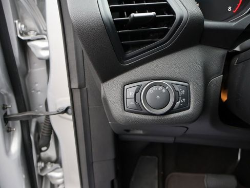 Used 2019 Ford Escape SE FWD image 28