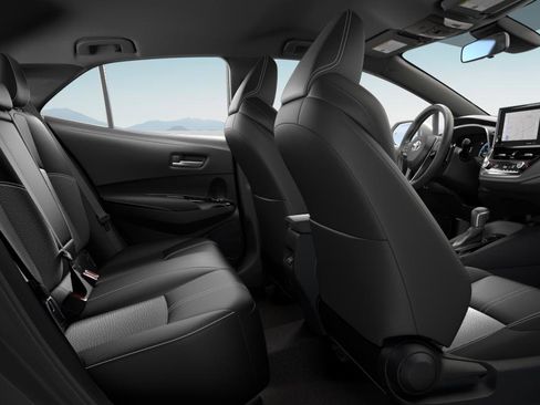 Used 2023 Toyota Corolla XSE image 32