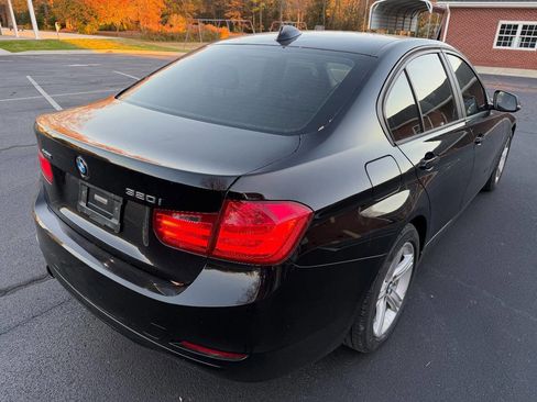 Used 2015 BMW 320i xDrive Sedan image 7