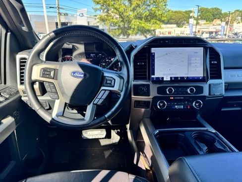 Used 2022 Ford F250 Lariat w/ Lariat Ultimate Package AWD/4WD image 34