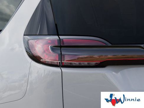 New 2026 Chrysler Pacifica Select image 10