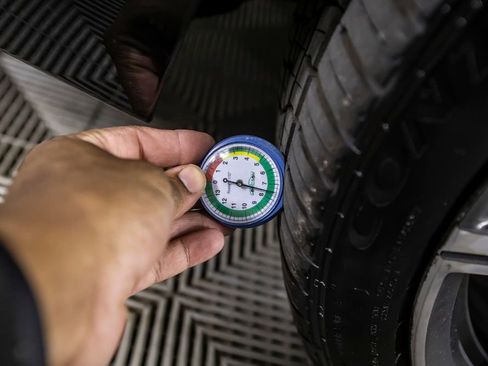 Used 2023 BMW 330e w/ Driving Assistance Package image 47