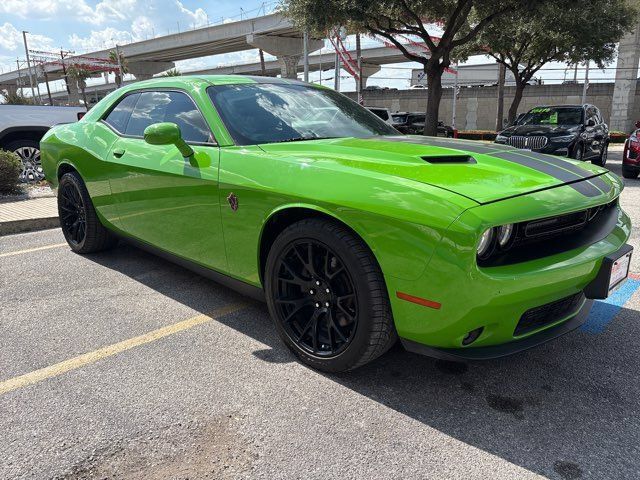 Used 2017 Dodge Challenger SXT Plus RWD image 7