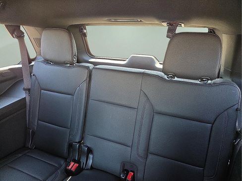 Certified 2022 Chevrolet Tahoe Z71 w/ Luxury Package image 10