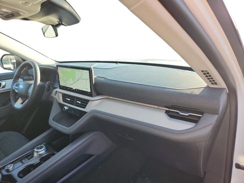 New 2026 Ford Explorer Active image 26