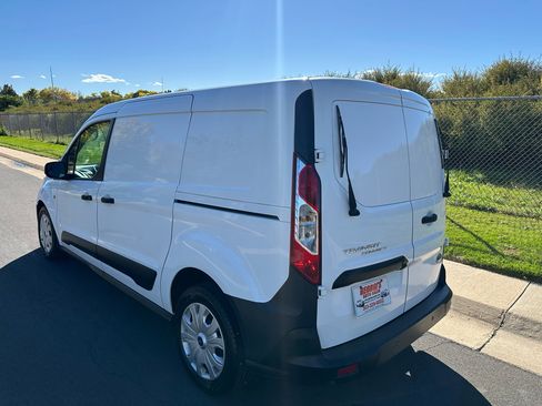 Used 2021 Ford Transit Connect XL image 3