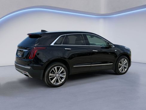 Used 2023 Cadillac XT5 Premium Luxury w/ LPO, Floor Liner Package AWD/4WD image 3