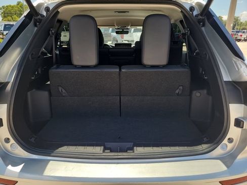 Used 2025 Mitsubishi Outlander SE FWD image 11