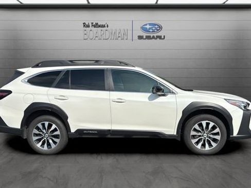 Used 2024 Subaru Outback Limited AWD/4WD image 3