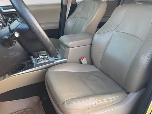 Used 2013 Toyota 4Runner SR5 RWD image 17