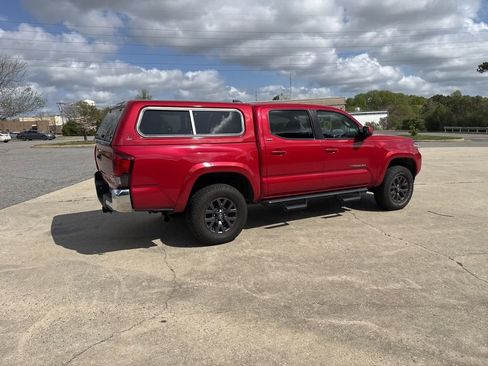 Used 2021 Toyota Tacoma SR5 image 5