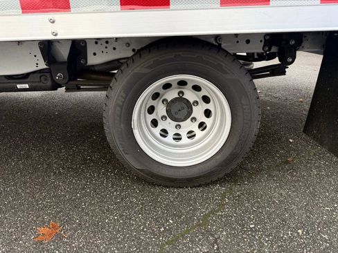 New 2024 Ford Transit 350 DRW w/ Interior Upgrade Package image 11