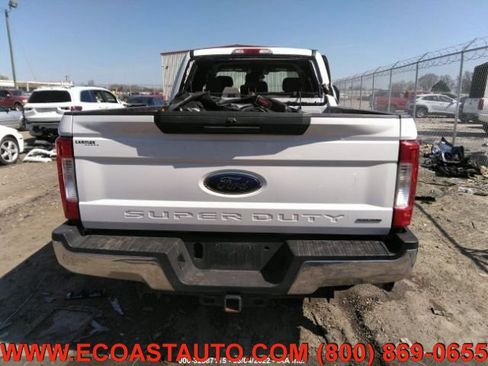 Used 2019 Ford F250 XLT w/ Snow Plow Prep Package image 9