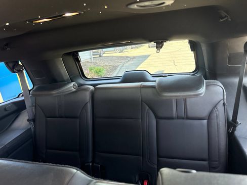 Used 2021 Chevrolet Tahoe RST w/ Rear Media and Nav Package AWD/4WD image 15