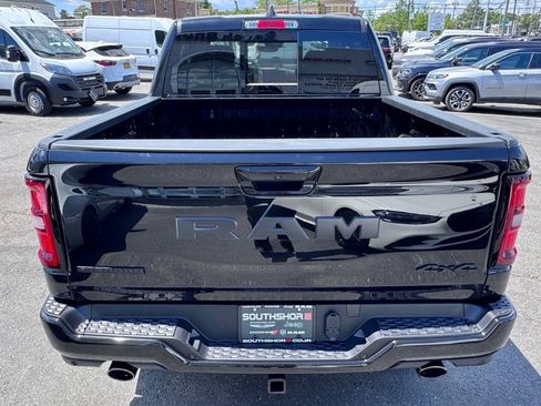 New 2026 RAM 1500 4x4 Crew Cab image 6