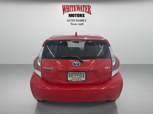 Used 2015 Toyota Prius C One FWD image 3