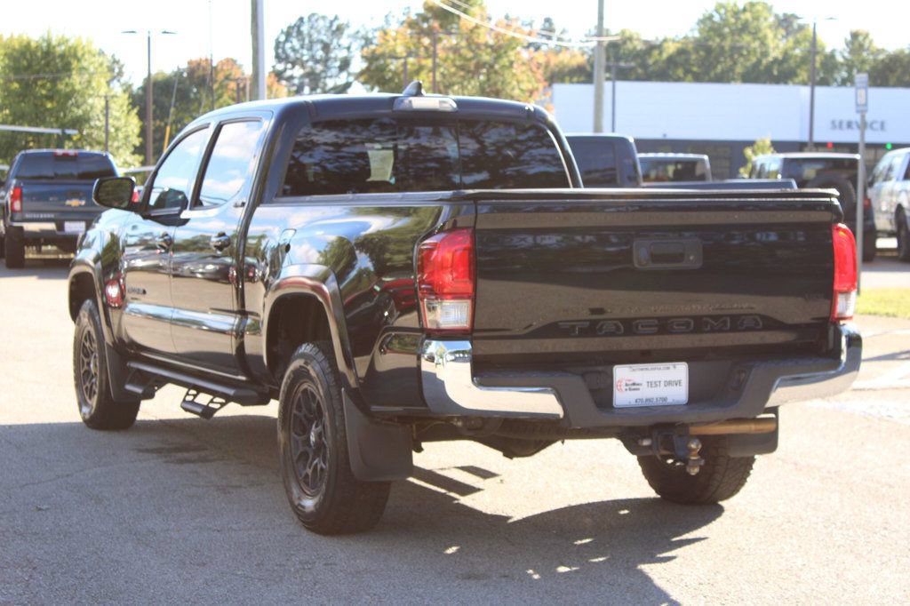 Used 2020 Toyota Tacoma SR5 RWD image 6