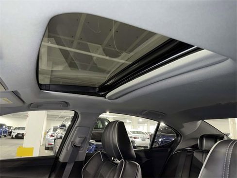 Used 2018 Acura TLX V6 w/ Advance Package image 21