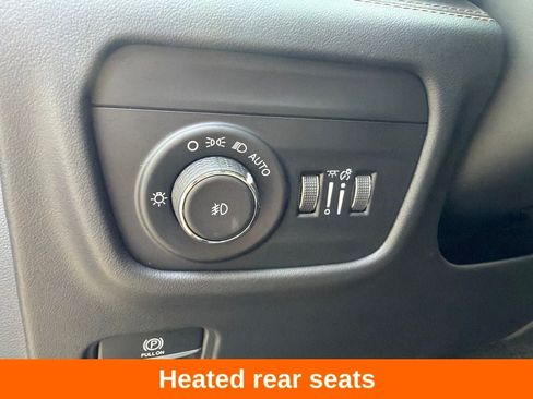 Used 2023 Jeep Grand Cherokee L Summit AWD/4WD image 23