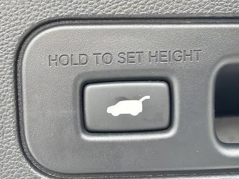 Used 2025 Acura MDX FWD w/ Technology Package image 19