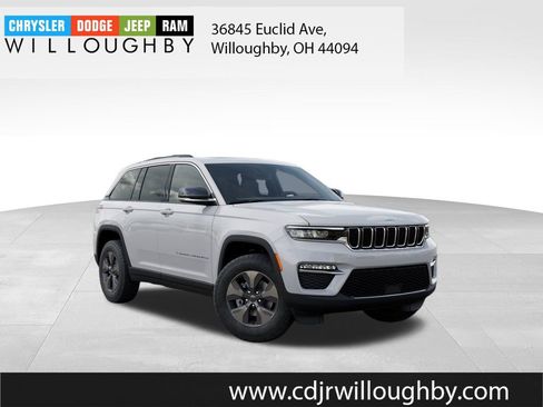 New 2025 Jeep Grand Cherokee Limited 4xe AWD/4WD image 5