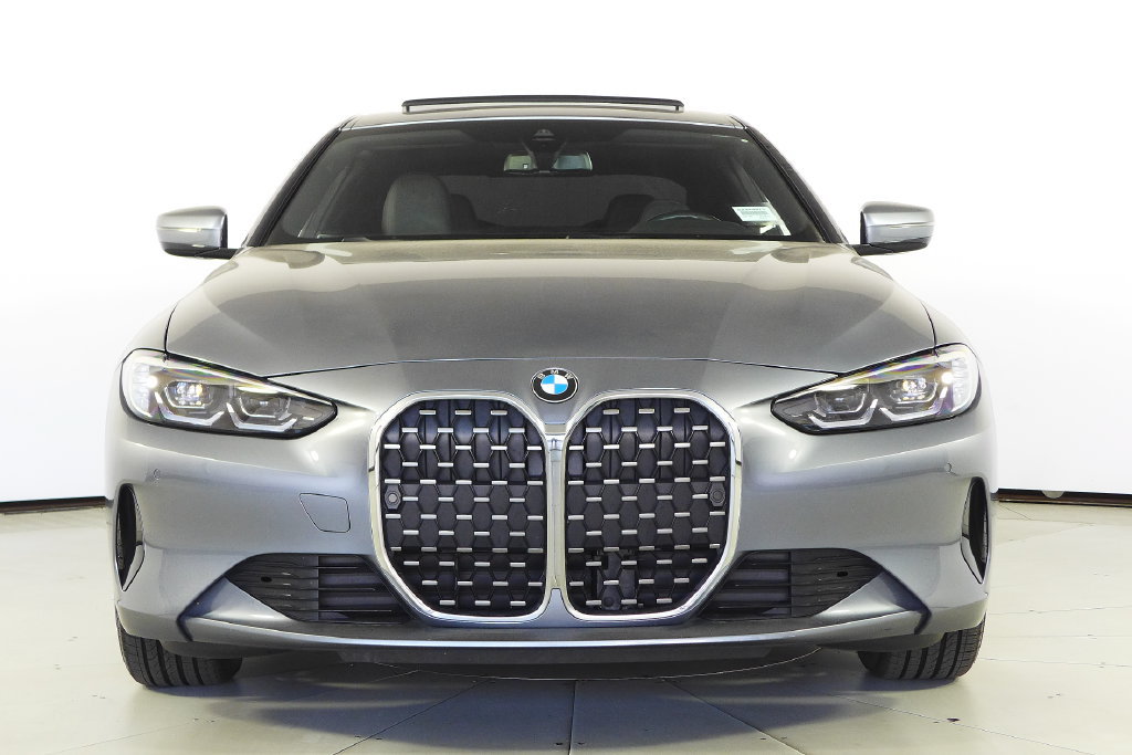 Used 2022 BMW 430i Coupe w/ Premium Package 2 RWD image 3