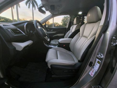 Used 2019 Subaru Ascent Limited image 11