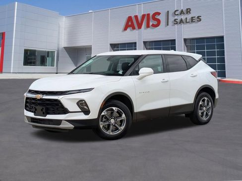 Used 2025 Chevrolet Blazer LT AWD/4WD image 1