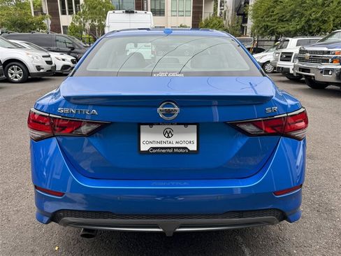 Used 2023 Nissan Sentra SR w/ Electronics Package FWD image 8