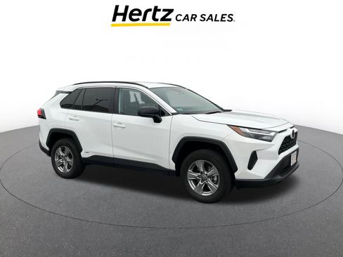 Used 2025 Toyota RAV4 LE image 1