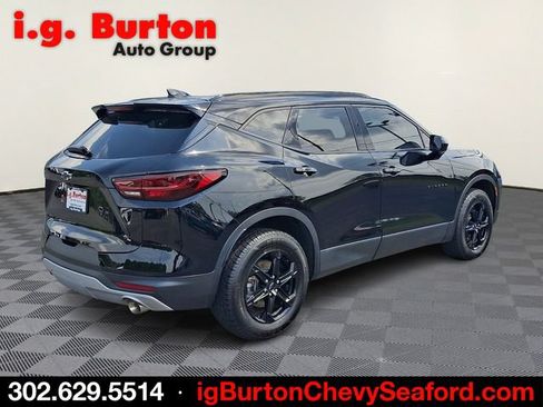 Used 2023 Chevrolet Blazer LT w/ Convenience Package FWD image 6