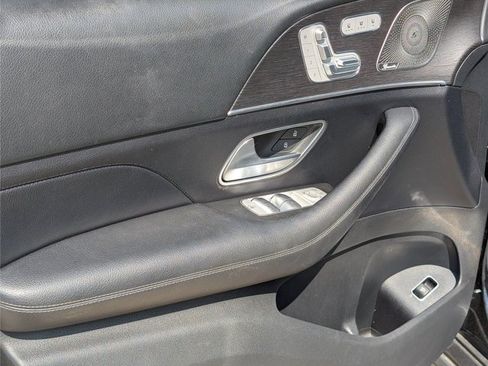 Used 2021 Mercedes-Benz GLS 450 4MATIC image 39