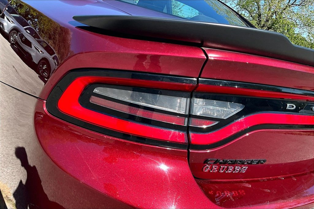 Used 2020 Dodge Charger SXT w/ Blacktop Package RWD image 40
